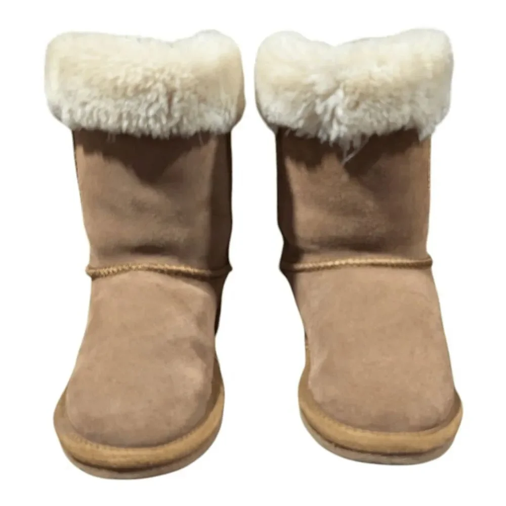 LAMO Audrey Shearling-Lined Suede Winter Boot Girl's Size 1Y